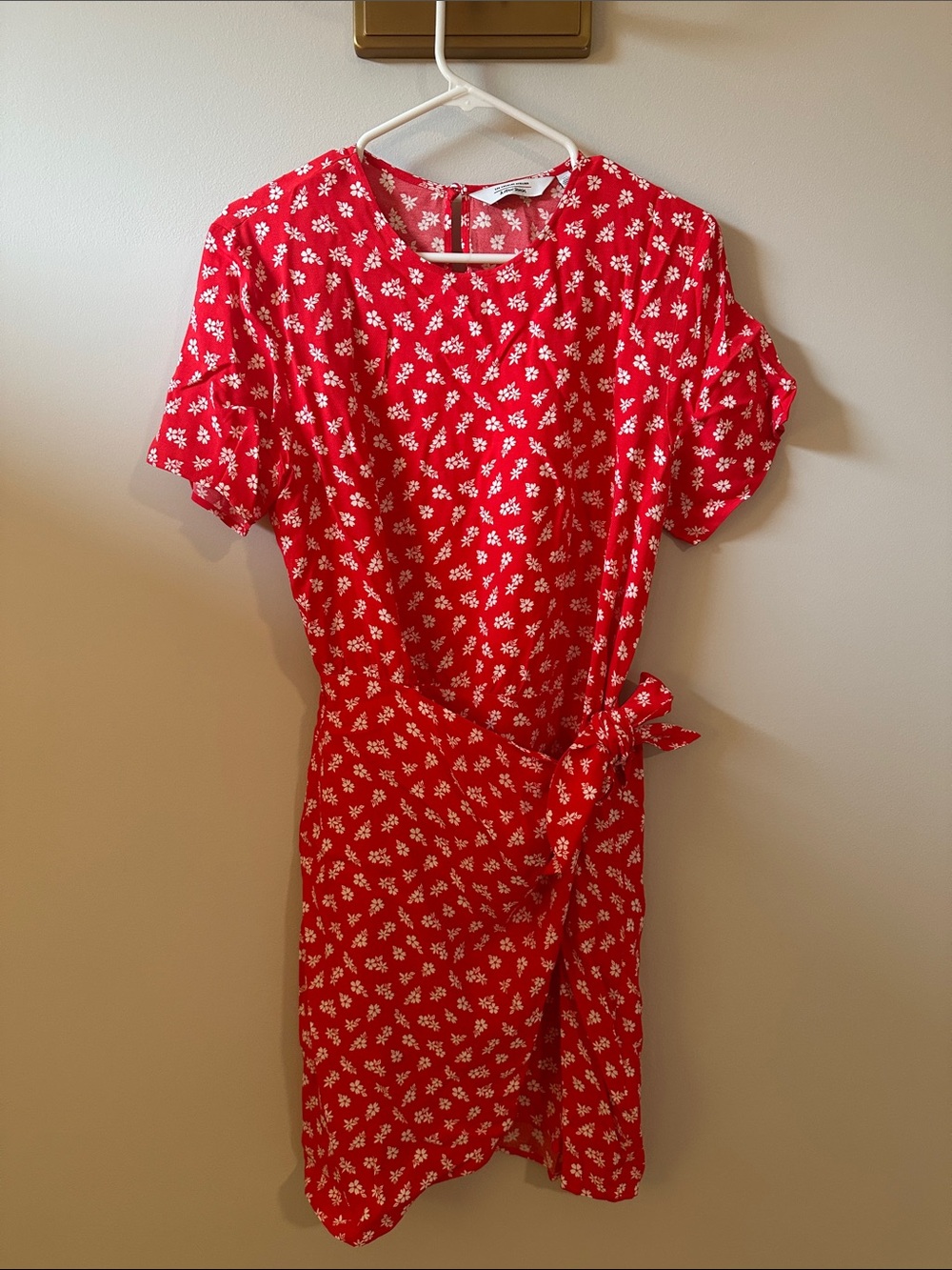& Other Stories Red Floral Tie-Waist Dress